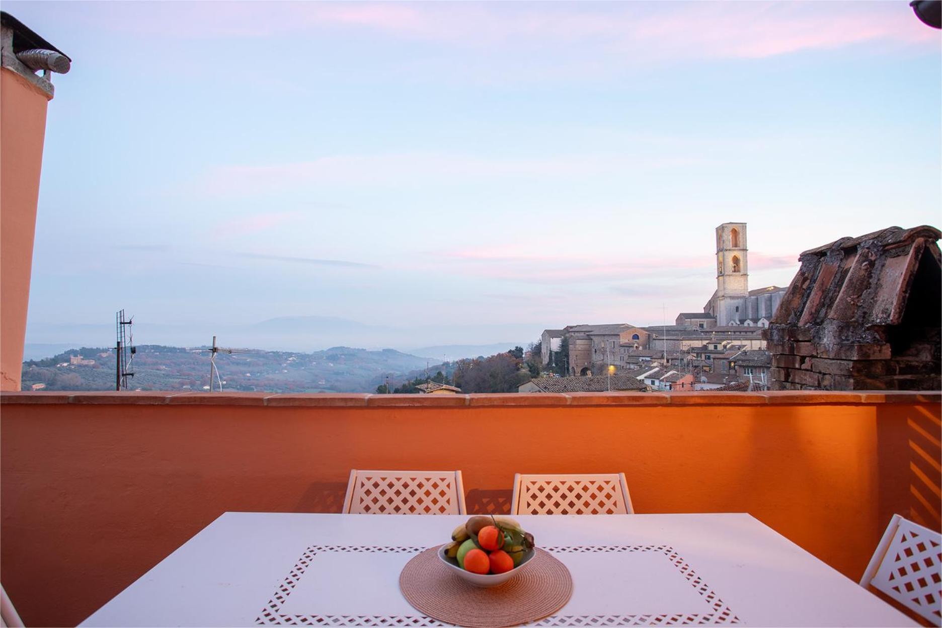 Panoramic Apt - A Due Passi Dal Centro - Italywego ペルージャ エクステリア 写真